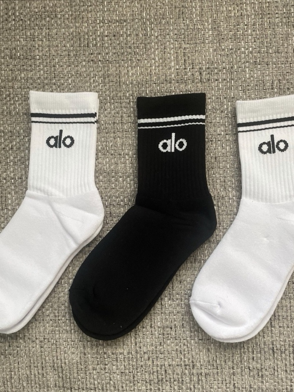 ALO Unisex Half Crew-Socks - Blue